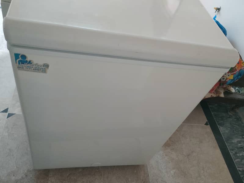 Haier Deep Freezer ( HDF 405 ) for sale 1