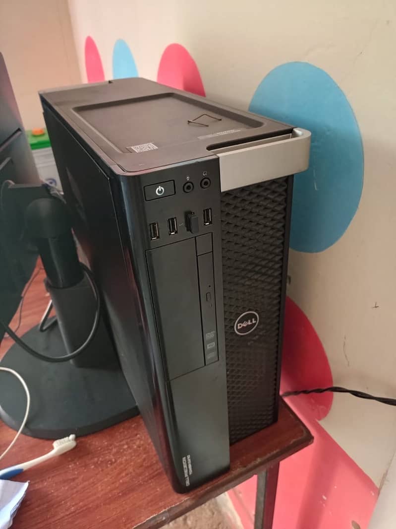 Dell Prcesion Tower T5810 1