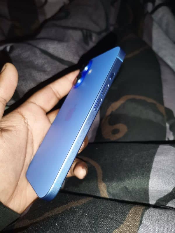 iphone 16 jv with box 128gb blue color 4