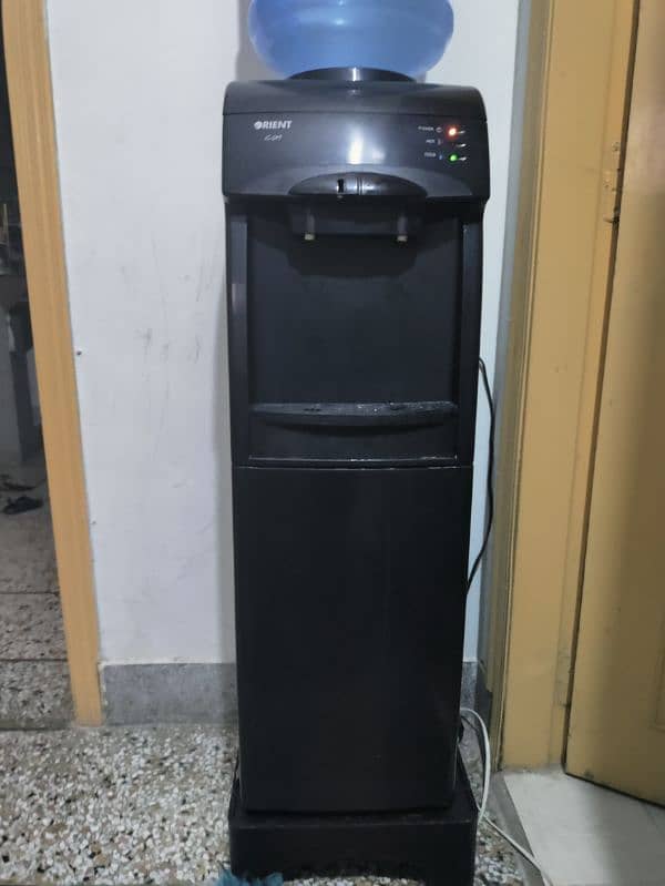 water dispenser 1