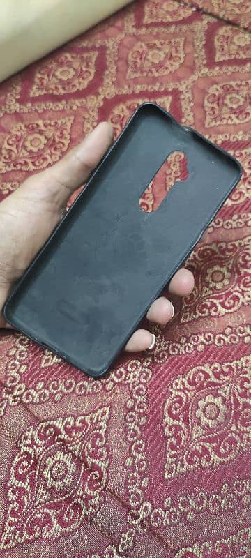 One plus 7 pro back cover 2