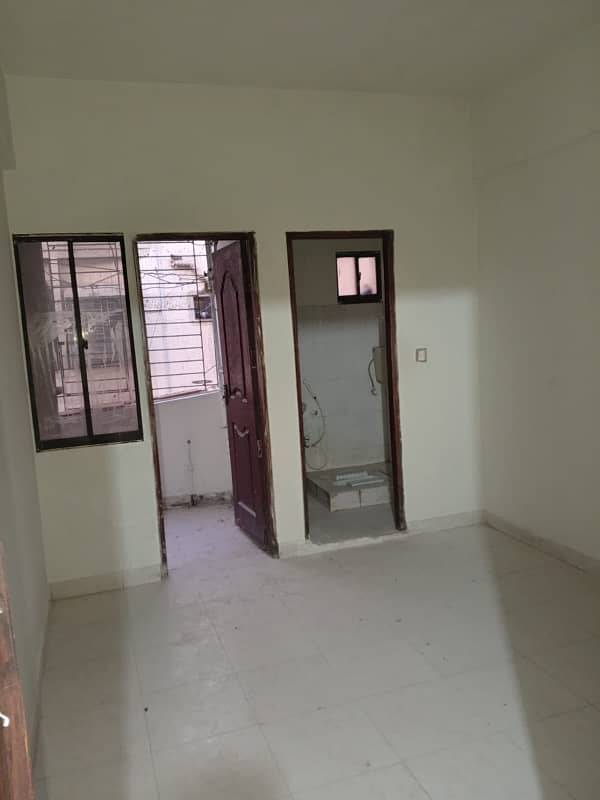 1 bed lounge flat for sale 3