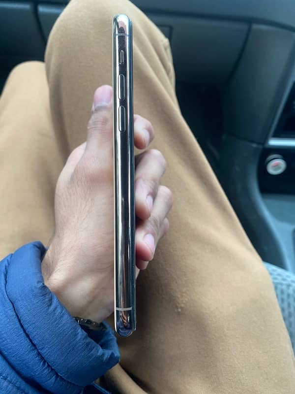 iPhone 11 Pro PTA PROVED 4