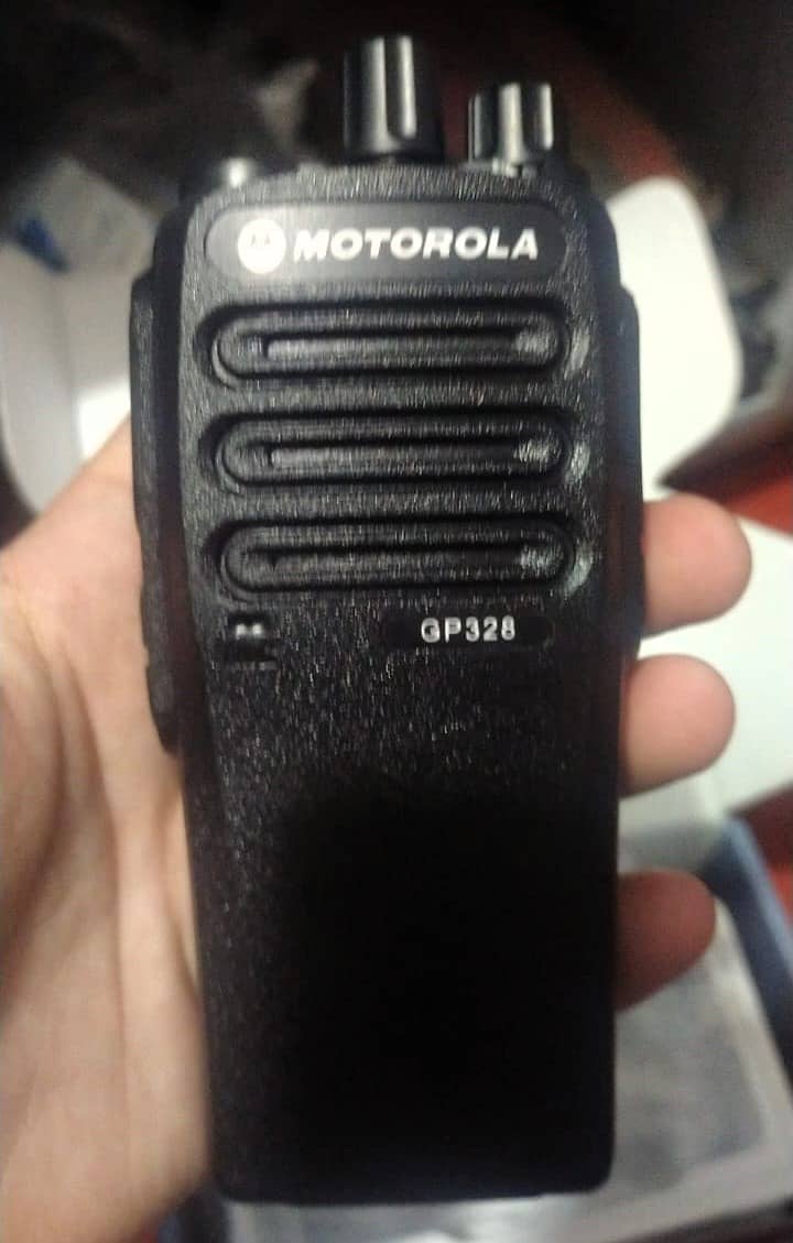 New Motorola GP328 Powerful 15W Walkie talkie UHF Long Range Wireless 2