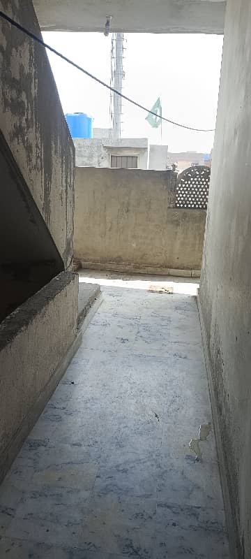 20 Marlas double storey old House main Shah Kamal Road jahanzeb Block Iqbal Town 6