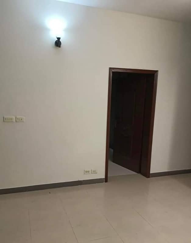 House for sale in Askari 11 sec-B Lahore 12