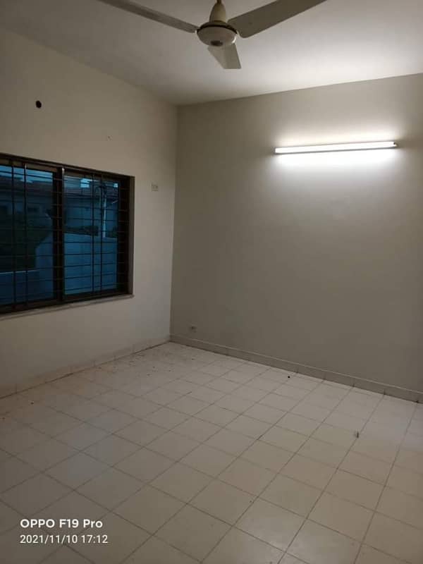 House for sale in Askari 11 sec-B Lahore 31