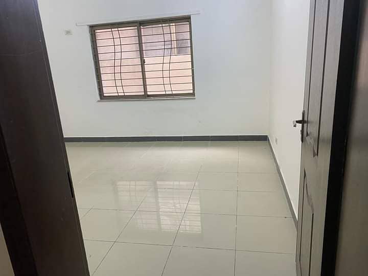 House for sale in Askari 11 sec-B Lahore 40