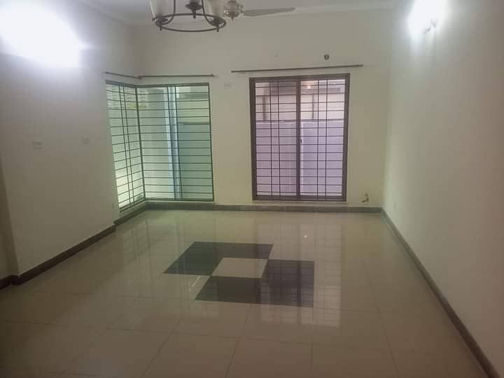 House for sale in Askari 11 sec-B Lahore 46