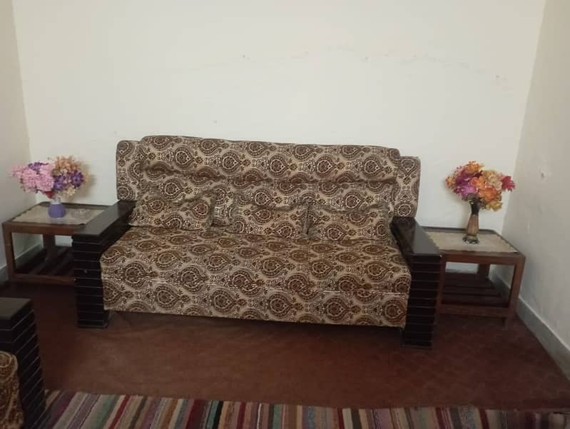 5 Seater Wooden Sofa 0