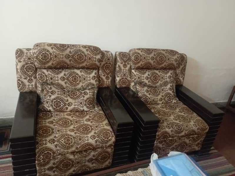 5 Seater Wooden Sofa 1