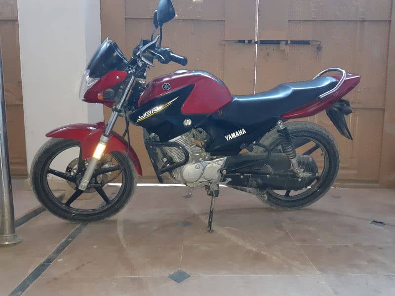 YAMAHA YBR 125, MODEL 2020 1