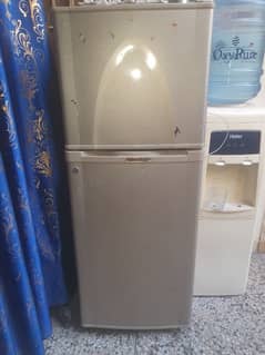 refrigerator medium size very good condition