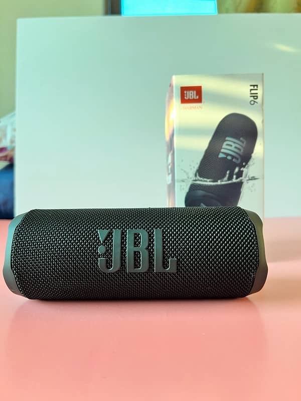 JBL FLIP 6 Bluetooth speaker 4