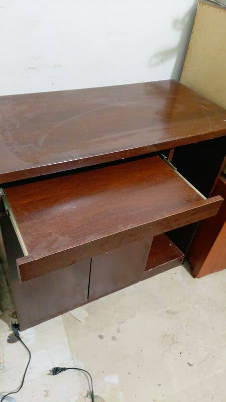 Office tables 2x 3