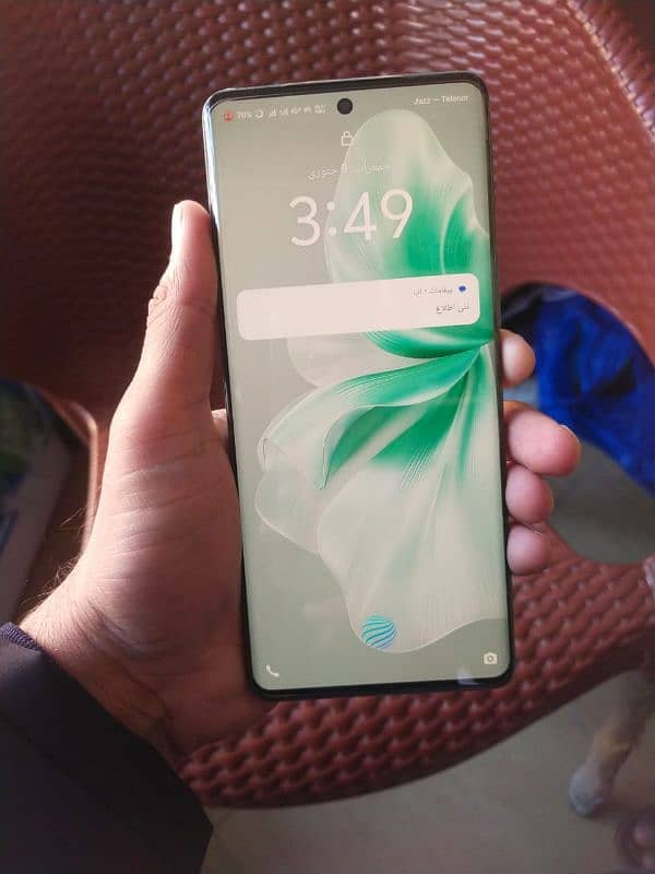 VIVO V30 10/10 1