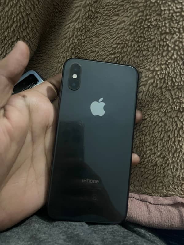 iPhone XS 64 Gb factory unlock all ok 0