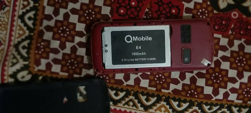 QMobile E4doul sim memry card sport normal conditions 1