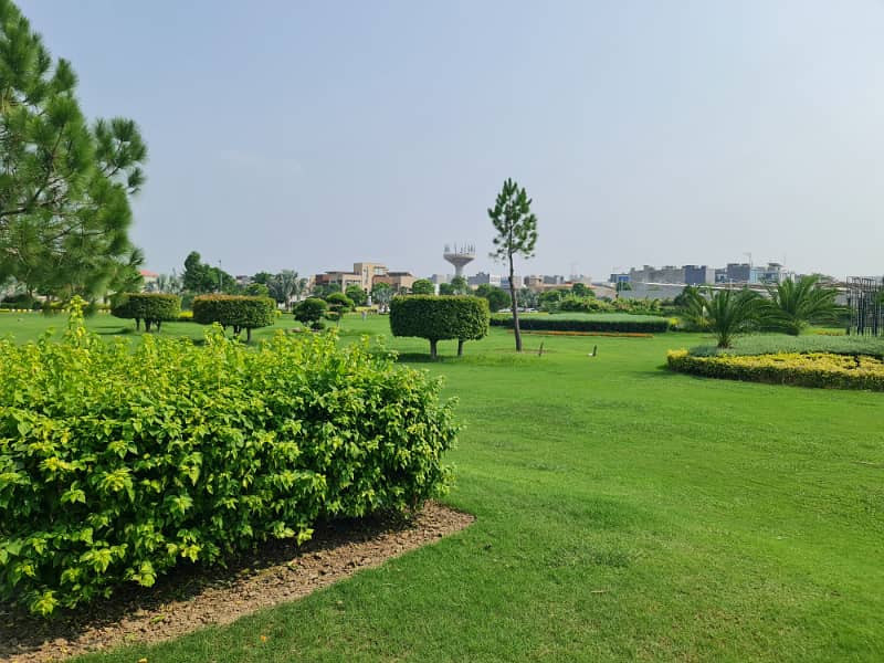 Ideally located one kanal T block plot for sale 2