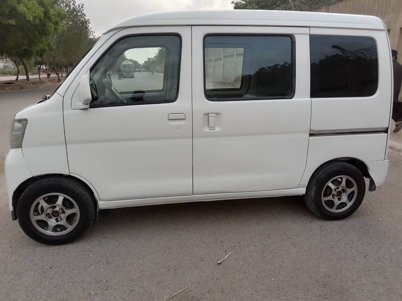 Daihatsu Hijet 2010 Model Good Condition 2