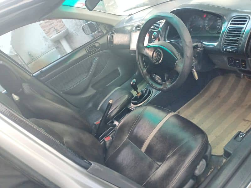 Honda Civic Oriel 2004 12