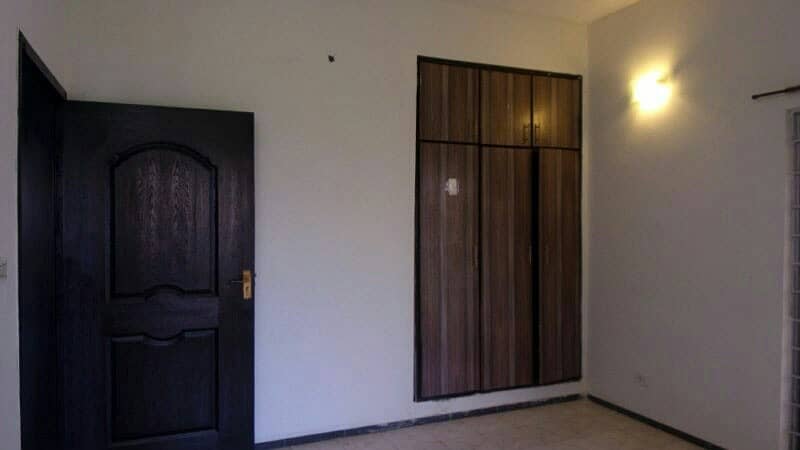 5 Marla 2 Bed Flat For Rent Askari 11 Lahore Rs 40000 14