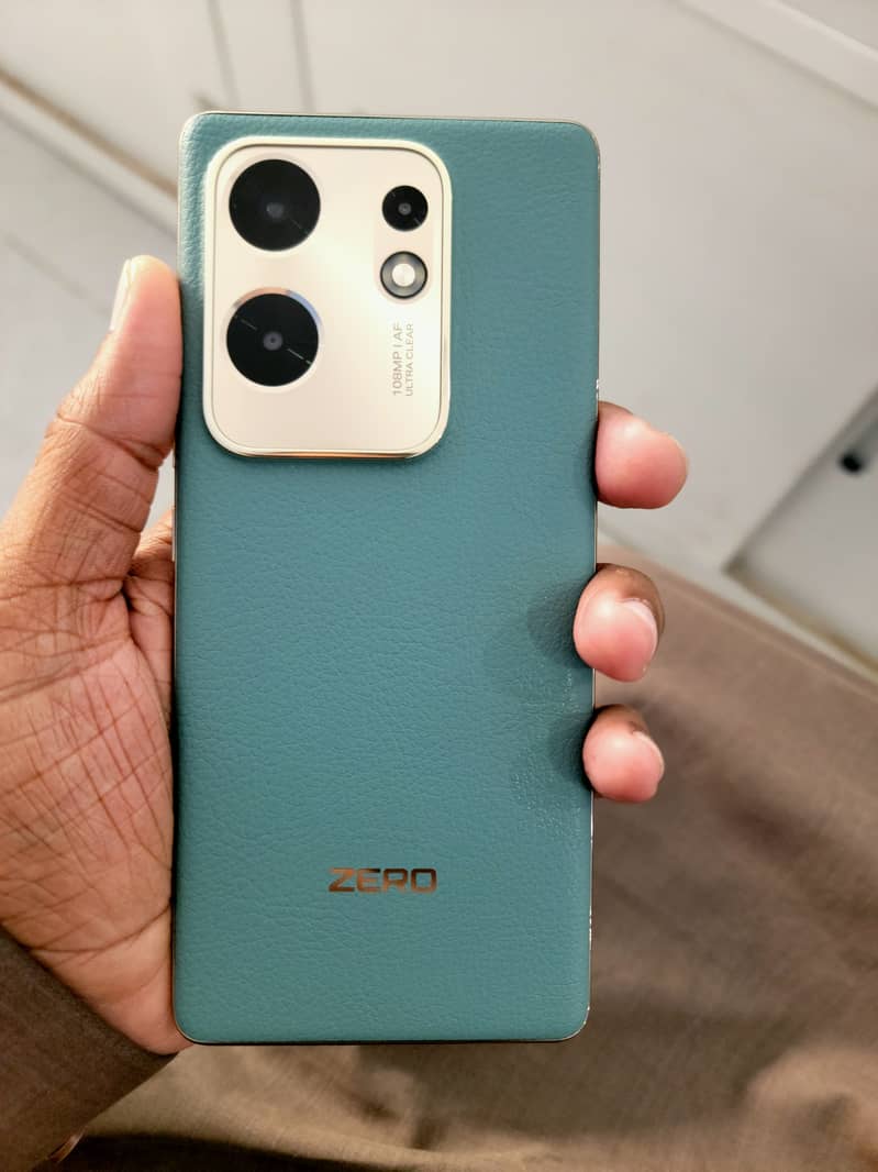 infinix Zero 30 in Fresh condition 2