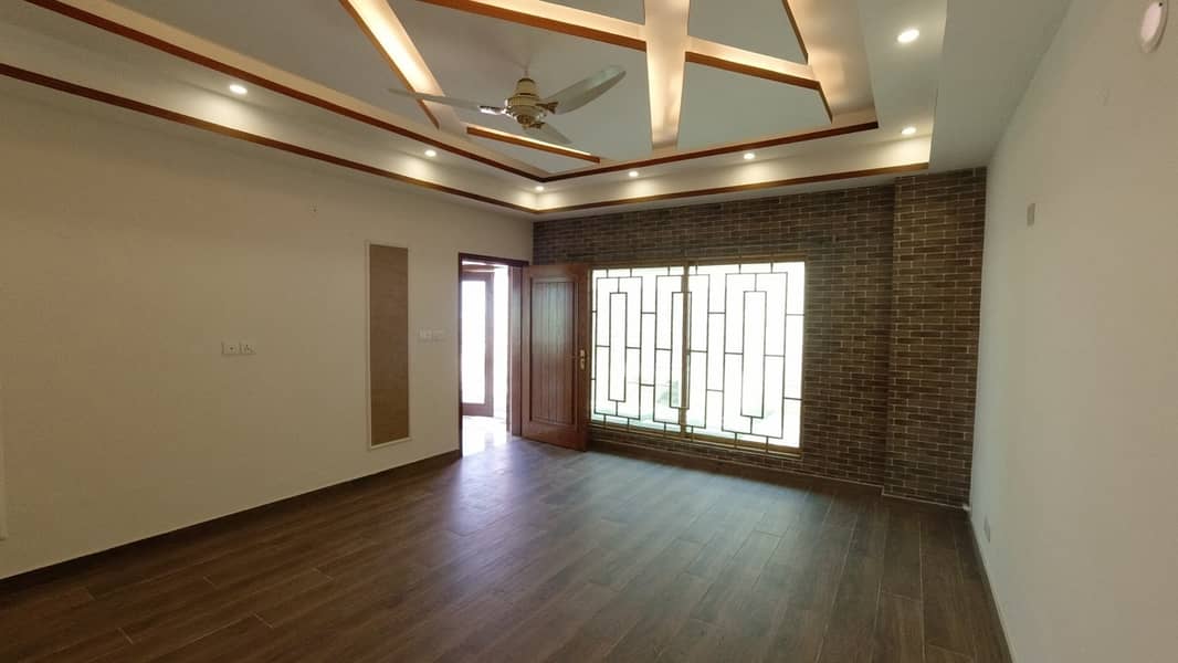 Brand New 3 Bed Penthouse For Sale In Askari 11 Lahore 6