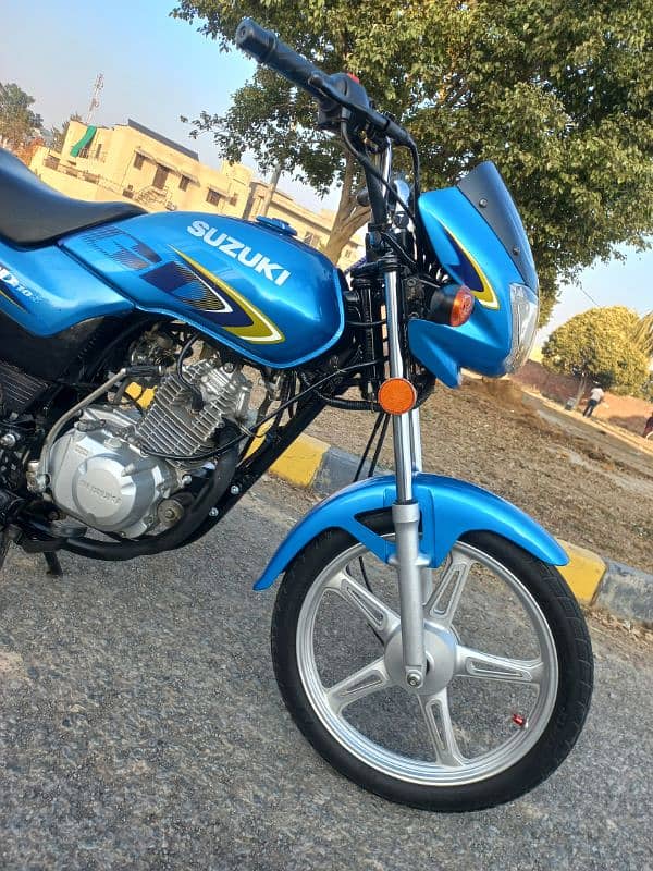 SUZUKI GD110S MODEL 2022 KM 12350 ALL PUNJAB NUMBER TOTAL GENUINE BIKE 11