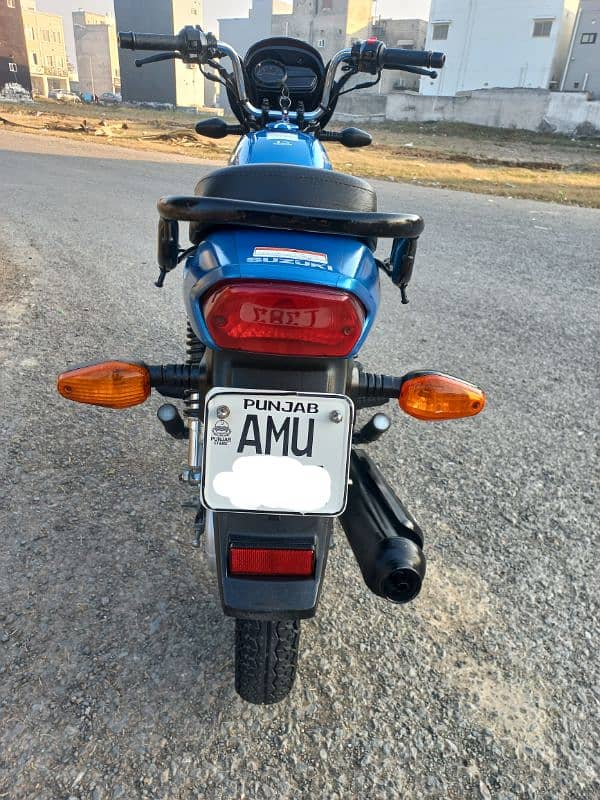 SUZUKI GD110S MODEL 2022 KM 12350 ALL PUNJAB NUMBER TOTAL GENUINE BIKE 14