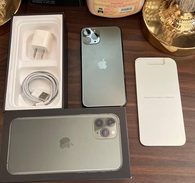 iPhone 11 Pro Max 256gb pta approve in brand new condition 1