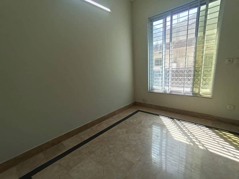 I-8.40x80 Ideal Location Upper Portion Tiles Flooring Near Park More Options Available 11