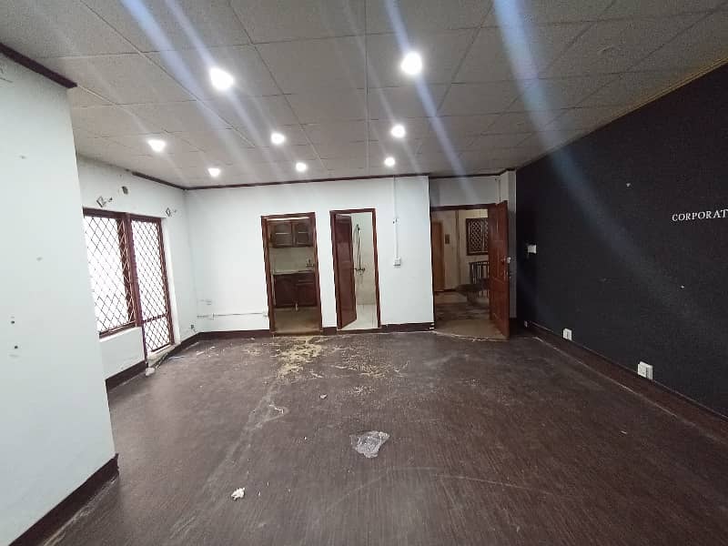 I-8. Markaz Commcial 1000 Square Feet Office Space Available For Rent More Options Available 8