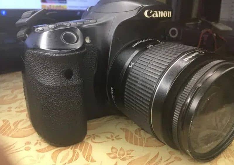 Canon 60D Dslr camera with 18 55 lens 2