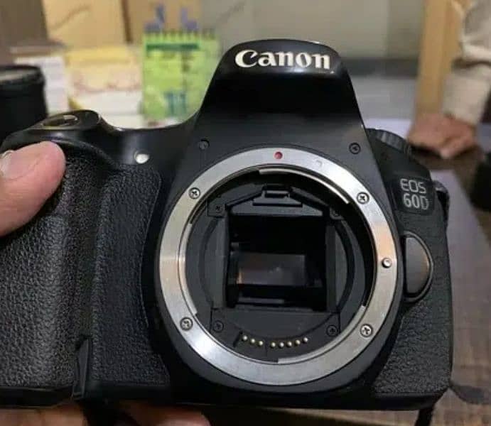 Canon 60D Dslr camera with 18 55 lens 7