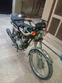 honda 125 total genuine condition just buy and drive no need work