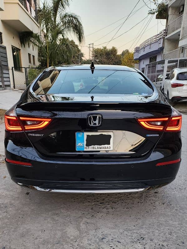 Honda Insight 2018 3