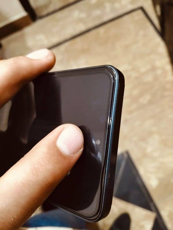 OPPO Reno 11f 4