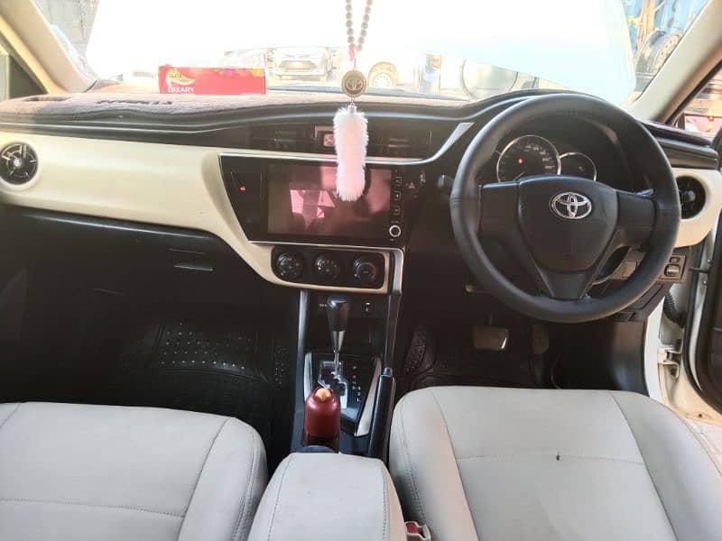 Toyota Corolla GLI 2018 18