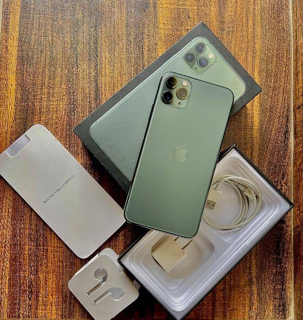 iphone 11 pro max 255gb pta approve in brand new condition 0