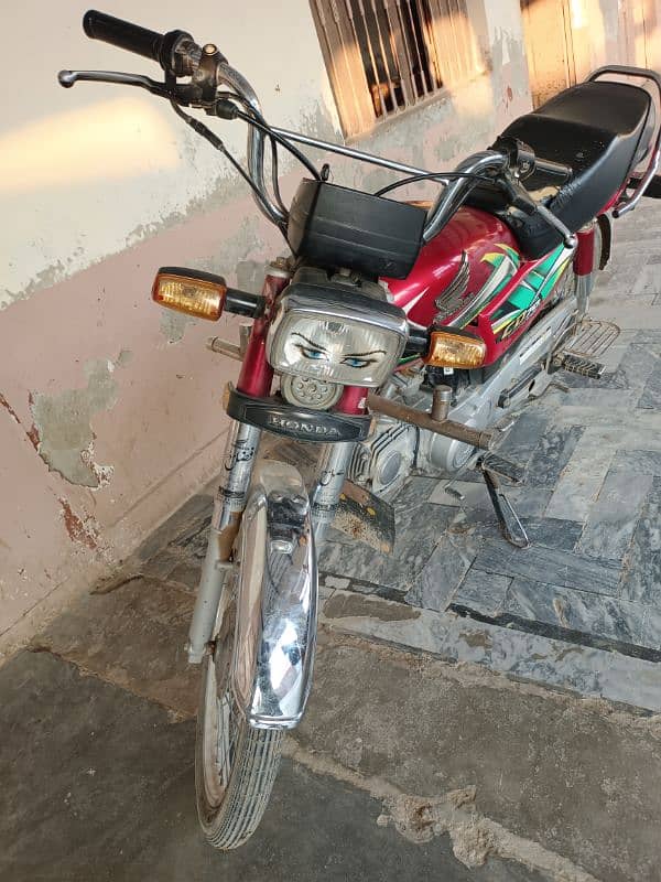 Honda 70 no copy only letter hi 4