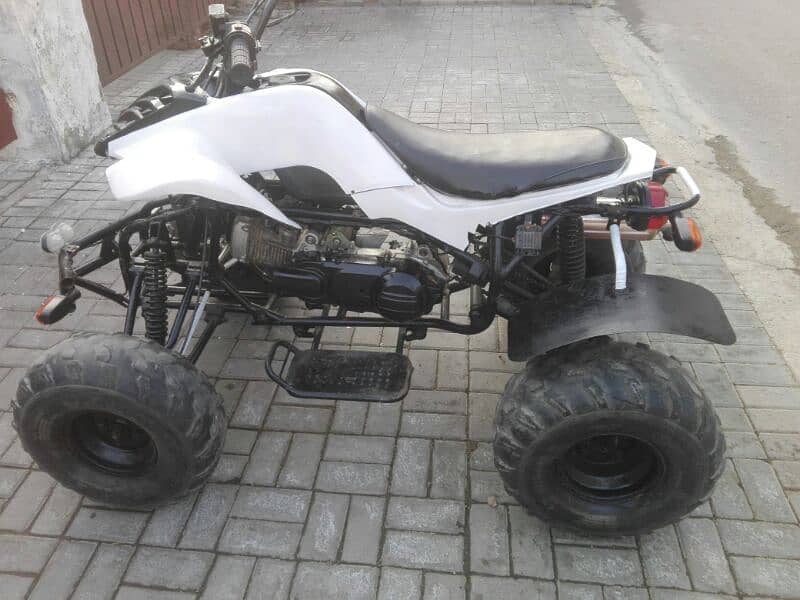 Atv 150cc Very Big Size automatic 1F 1R 70 speed 8 Number All ok 8