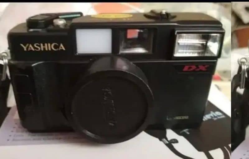 YASHICA MF 2 SUPER CAMERA 2