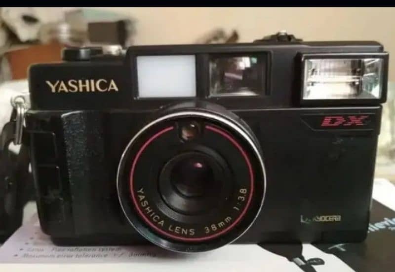 YASHICA MF 2 SUPER CAMERA 3