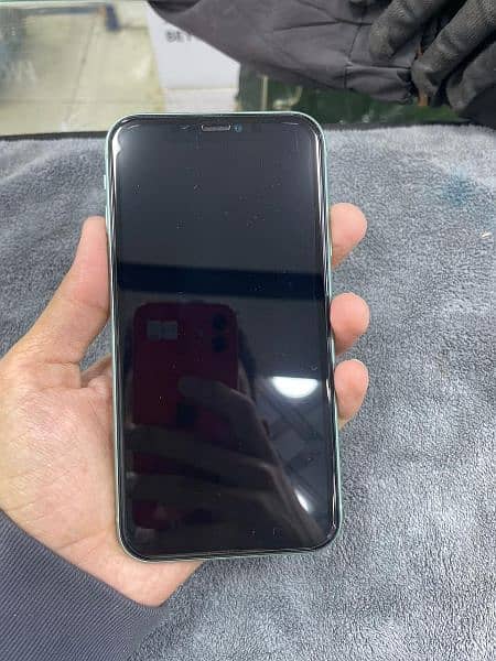 IPHONE 11/ 64gb NON PTA ( JV) SIM WORKING 2