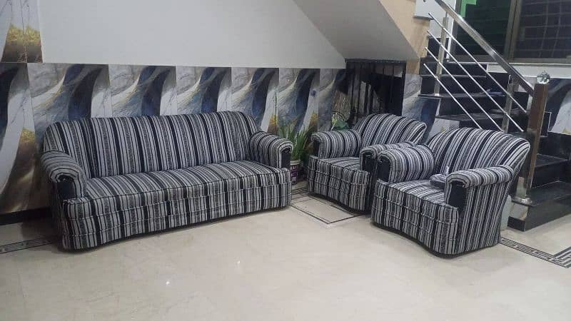 sofa set 5 seater used 2