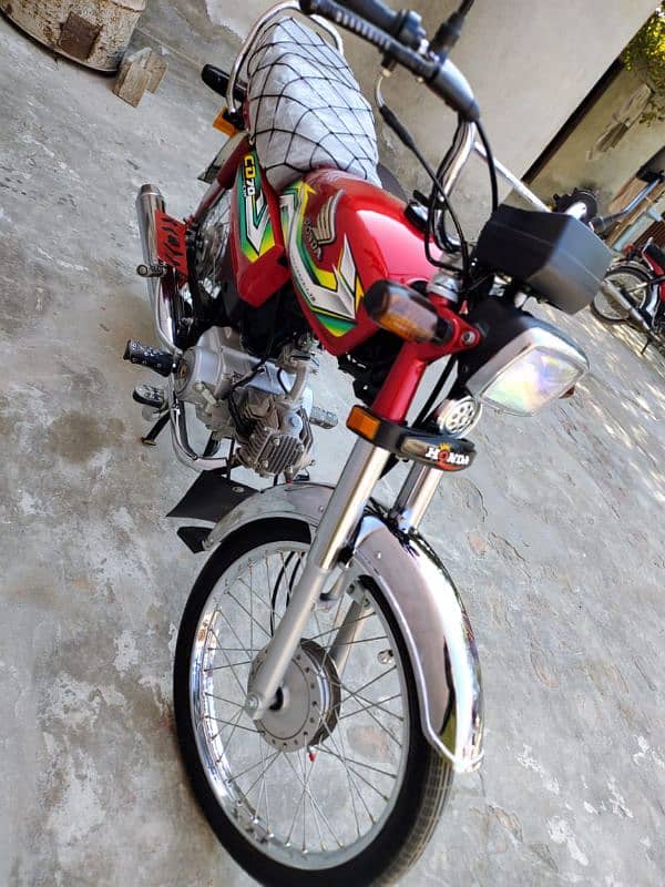 Honda CD70 bilkul Alok 1