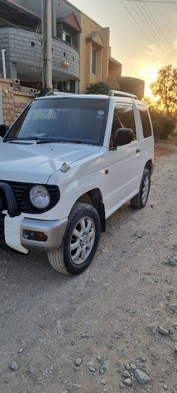 Mitsubishi Pajero Mini 1997 1