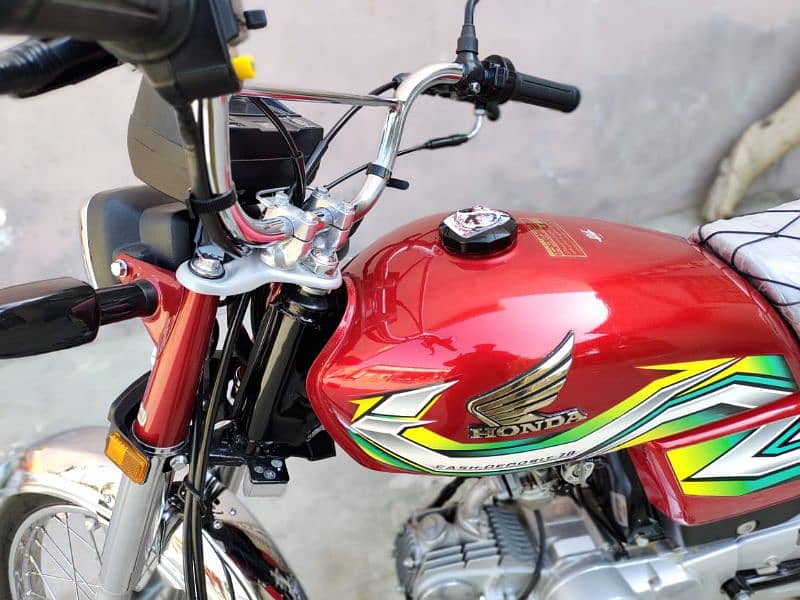 Honda CD70 bilkul Koi 2