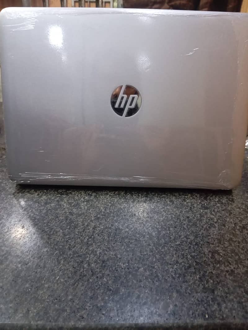 HP-g3-Laptop 2